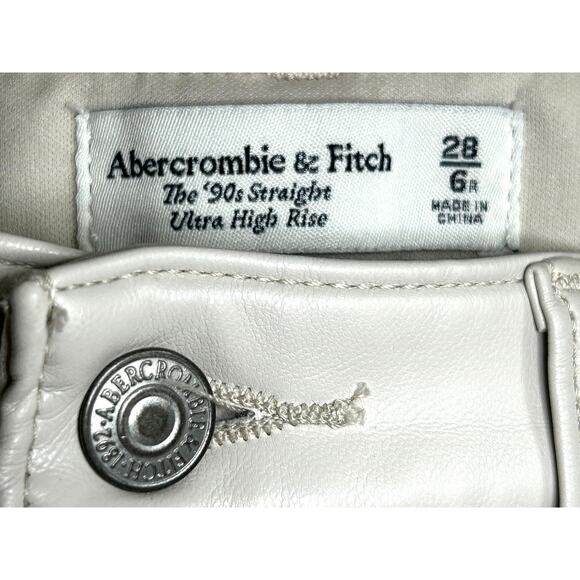 Abercrombie A & F The 90's Straight Ultra High Rise Cream Jeans Curve Love 28/6 - Picture 5 of 11